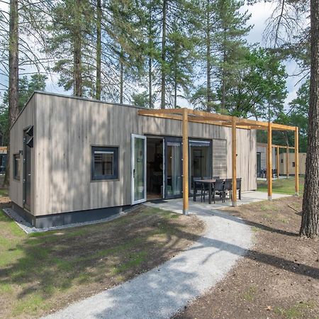 Detached Chalet With Air Conditioning Mierlo Exterior photo